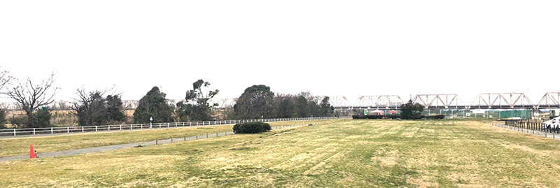 淀川河川公園赤川地区バーベキュー場風景