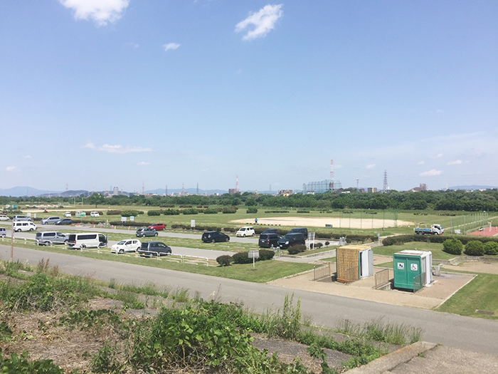淀川河川公園太間地区バーベキュー場風景