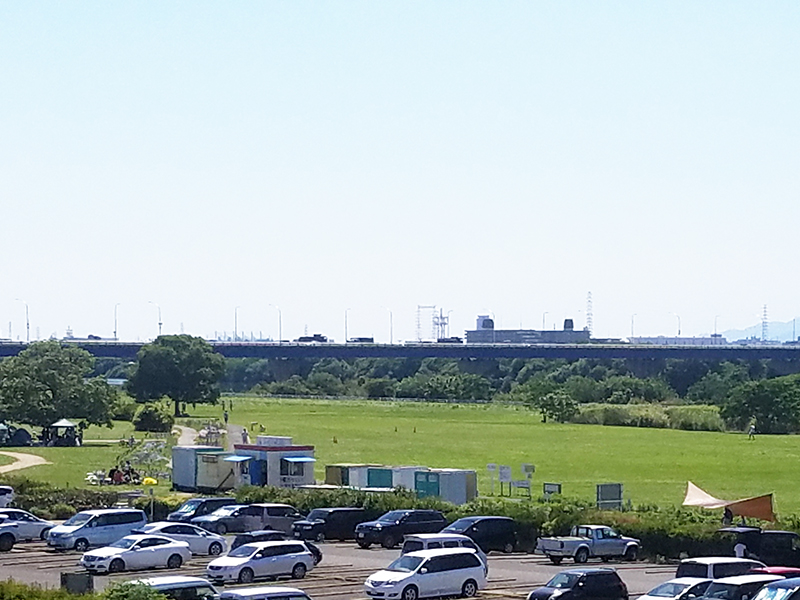 淀川河川公園太間地区バーベキュー場風景